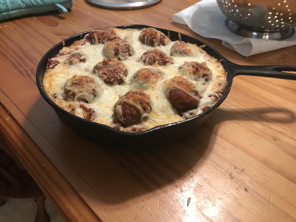 Baked Spaghetti and Meatballs